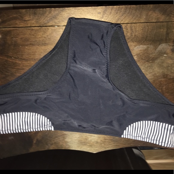 Matching Bikini Set - Picture 3 of 7